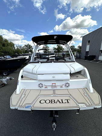 Моторный катер Cobalt CS22